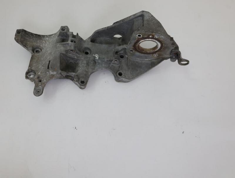 Aggregatehalter 03L903143Q VW CADDY 3 Kasten