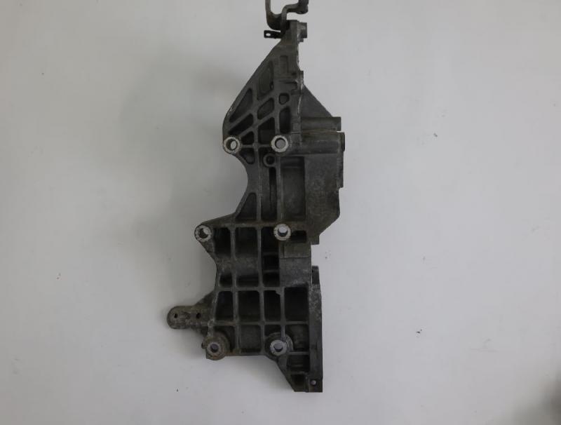 Aggregatehalter 03L903143Q VW CADDY 3 Kasten