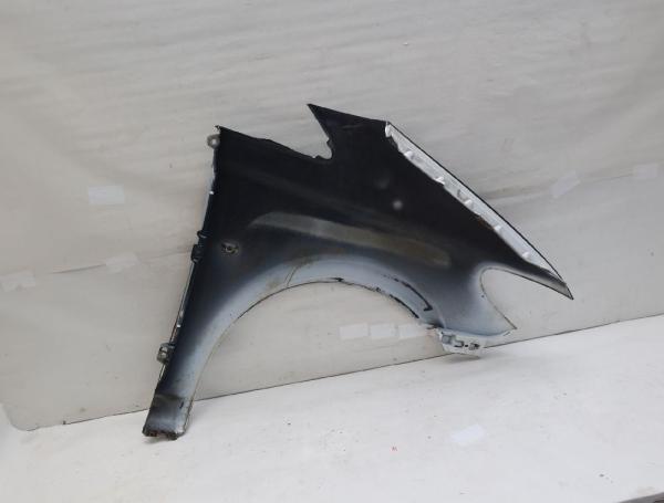 Preview: Kotflügel vorn links 6396305107 Mercedes VITO 2 W639
