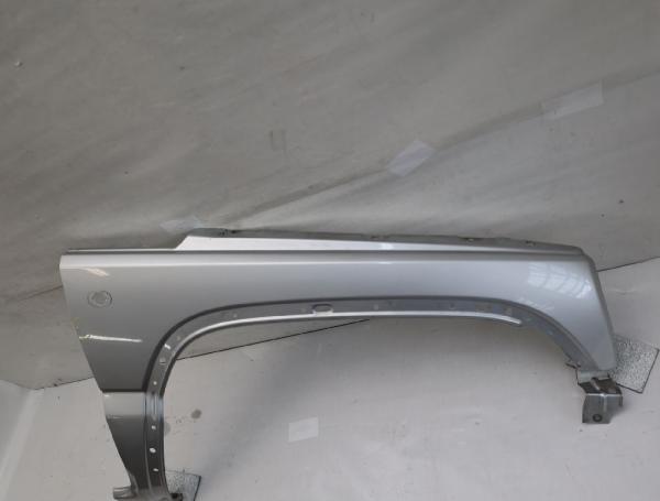 Preview: Kotflügel vorn rechts 55360598AB Jeep CHEROKEE 2 KJ