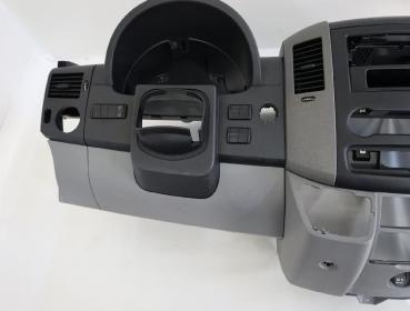 Preview: Armaturenbrett Mercedes SPRINTER II Kasten (906) (6.06-9.13) 313 CDI