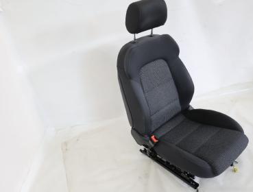 Preview: Sitz vorn links 1K0881157D Audi A3 Sportback 8P