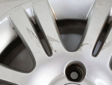 Preview: Felge Alu/Leichtmetall vorn rechts 13226744 Opel MERIVA A