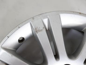 Preview: Felge Alu/Leichtmetall vorn links 13226744 Opel MERIVA A