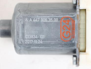 Preview: Fensterheber-Motor vorn links C13834101 Mercedes VITO 3 Kasten 447