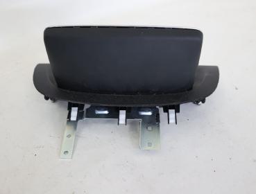 Preview: Display VPDMYF14E800AE Mazda 3 BM