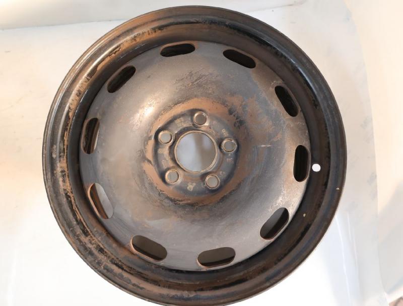 Felge Stahl vorn rechts 1J0601027Q VW GOLF 4