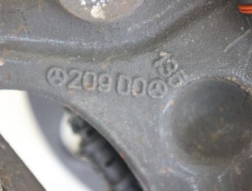 Preview: Achsschenkel vorn links 2093320001 Mercedes CLK A209