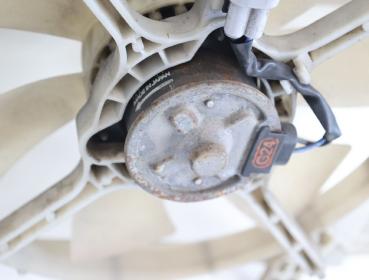 Preview: Ventilator (am Kühler) LF1915025 Mazda 6 Kombi GY
