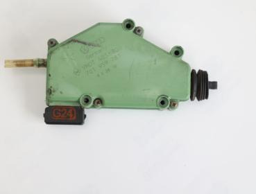 Stellmotor ZV vorn links 701959781 VW T4 Bus