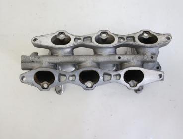 Preview: Ansaugstutzen MD333780 Chrysler STRATUS CABRIO JX