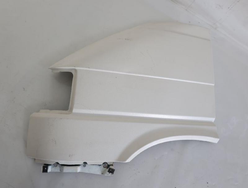 Kotflügel vorn links 7D0821103 VW T4 Kasten