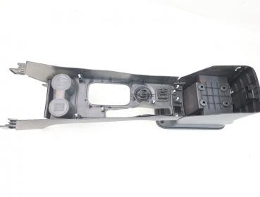 Preview: Mittelkonsole 8011B154 Mitsubishi OUTLANDER 3 AWD