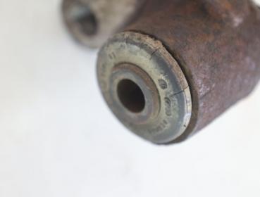 Querlenker vorn rechts 701407048 VW T4 Bus