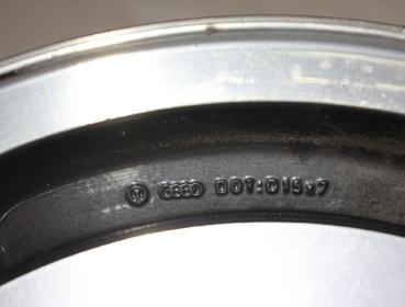 Preview: Felge Alu/Leichtmetall vorn rechts 701601025 VW T4 Bus