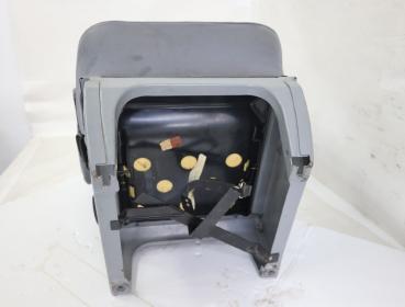 Preview: Sitz vorn rechts 701881304 VW T4 Bus
