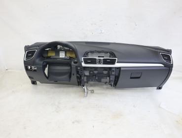 Armaturenbrett BHN160350 Mazda 3 BM