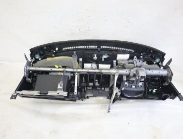 Preview: Armaturenbrett BHN160350 Mazda 3 BM