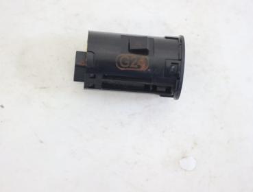 Preview: Schalter sonstige BHR1663S0A Mazda 3 BM