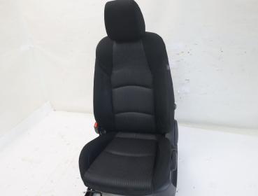 Sitz vorn links BHN988H50 Mazda 3 BM