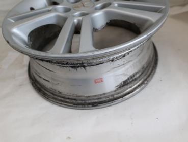 Preview: Felge Alu/Leichtmetall vorn rechts MN100368 Mitsubishi LANCER 7 KOMBI CS