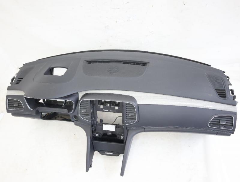 Preview: Armaturenbrett 681009472R Renault TALISMAN LP