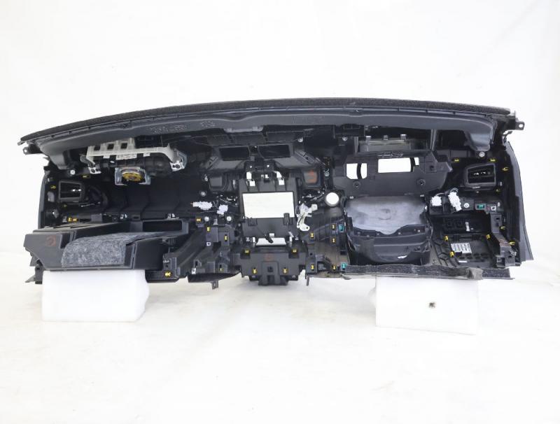 Preview: Armaturenbrett 681009472R Renault TALISMAN LP