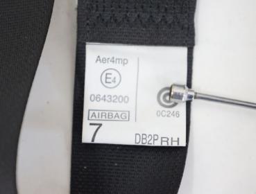 Preview: Sicherheitsgurt vorn rechts 0643200 Mazda CX 3 DK