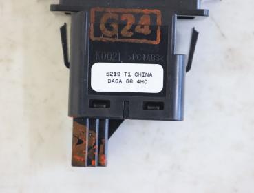 Preview: Schalter Warnblink DA6A664H0 Mazda CX 3 DK