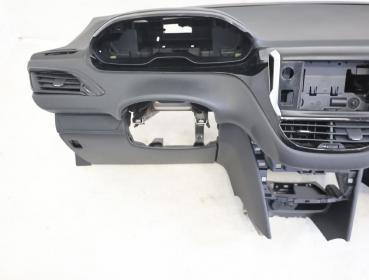Preview: Armaturenbrett 96746579ZD Peugeot 208 CA