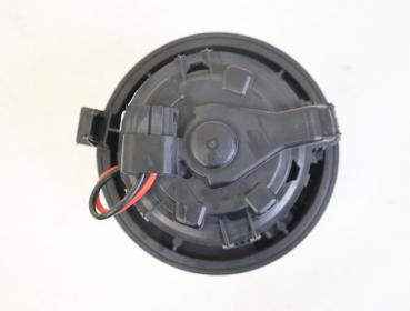 Preview: Heizgebläsemotor T1013140A Peugeot 208 CA