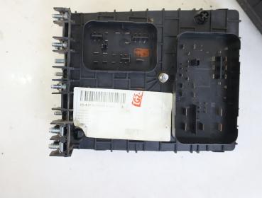 Preview: Sicherungskasten 1K0937800H VW CADDY 3 Kasten