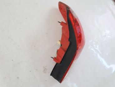 Preview: Rückleuchte rechts 8155142091 Toyota RAV4 3 SA CA