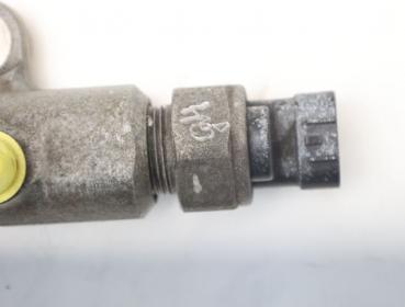 Preview: Diesel Verteilerrohr 238100R011 Toyota RAV4 3 SA CA