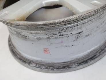 Preview: Felge Alu/Leichtmetall vorn rechts 4261142270 Toyota RAV4 3 SA CA