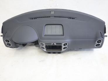 Armaturenbrett 5N1858669 VW TIGUAN 5N