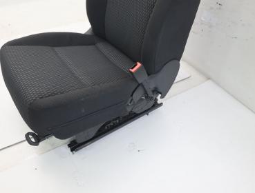 Preview: Sitz vorn rechts 5N0881106G VW TIGUAN 5N