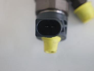 Preview: Einspritzduese (Diesel) Zylinder 1 0445110598 BMW 1er F21