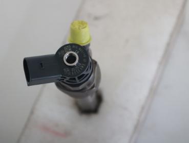 Preview: Einspritzduese (Diesel) Zylinder 2 0445110598 BMW 1er F21