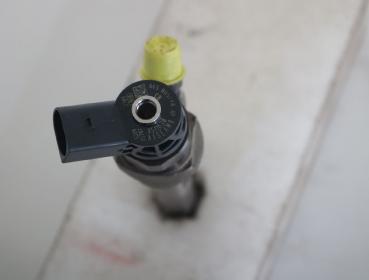 Preview: Einspritzduese (Diesel) Zylinder 3 0445110598 BMW 1er F21