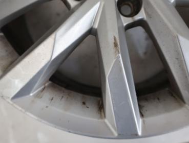 Preview: Felge Alu/Leichtmetall vorn rechts 3G06010258Z8 VW PASSAT Variant B8