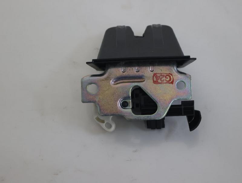 Preview: Schloß Heckklappe 5TA827505D VW PASSAT Variant B8