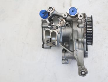 Preview: Oelpumpe 04L145208H VW PASSAT Variant B8