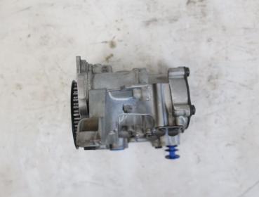 Preview: Oelpumpe 04L145208H VW PASSAT Variant B8