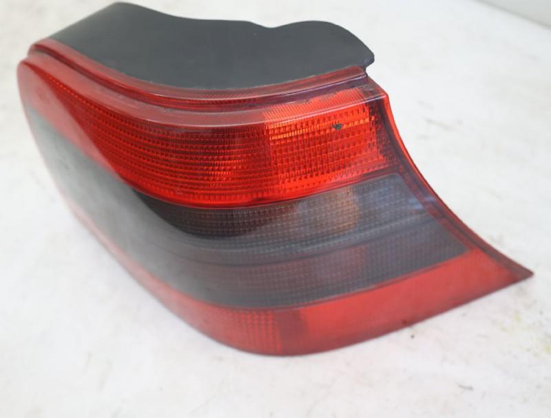 Preview: Rückleuchte links 1J6945112S VW GOLF 4