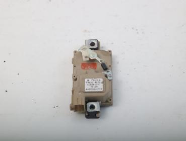 Stellmotor ZV Heckklappe 905504X00A Nissan PATHFINDER R51