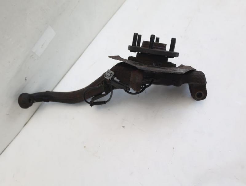Preview: Achsschenkel vorn links 40015EB000 Nissan PATHFINDER R51