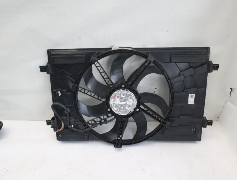 Preview: Ventilator (am Kühler) 5Q0121203DR VW T-ROC A11