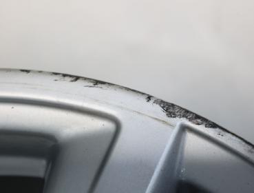 Preview: Felge Alu/Leichtmetall vorn rechts 6R0601025M VW POLO 5 6R