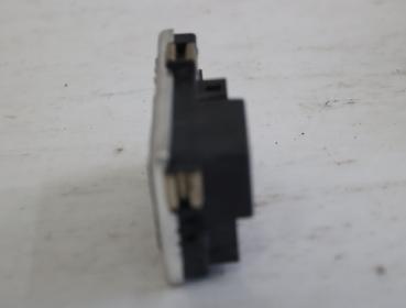 Preview: Heizgebläsevorwiderstand 9226780 BMW 7er F01